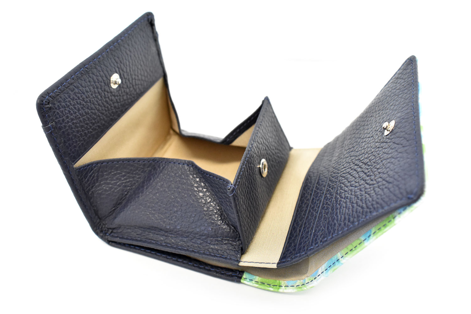 プリムラ 二つ折り財布 Box小銭入れあり ル プレリーギンザ Npl4412