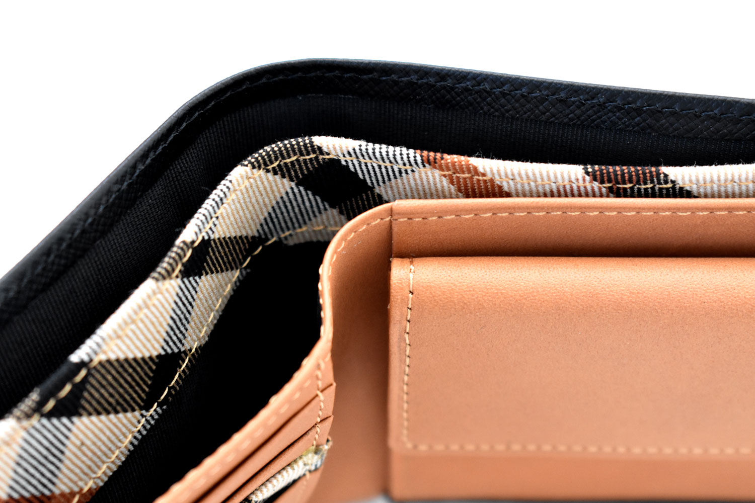 Luster（ラスター） 長財布（小銭入れあり）  「DAKSダックス」　DP35118 商品特徴