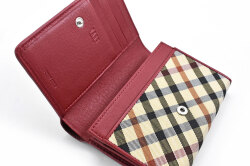 HouseCheck（ハウスチェック） 二つ折り財布（小銭入れあり） 「DAKS ダックス」 DP36215　レッド　内作り