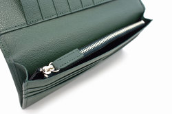 KOBE LEATHER(神戸レザー) 長財布(小銭入れあり)「プレリーギンザ」 NP55017 グリーン 内作り