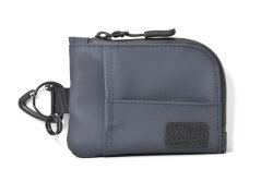 ACTIVE（アクティブ） 防水＆耐久&軽量　ネックストラップ付マルチケース 「プレリー1957」 NP00960 ネイビー　正面