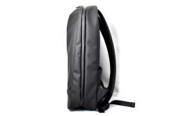 ACTIVE（アクティブ） コンパクトリュック 「プレリー1957」 NP01318 ブラック　側面