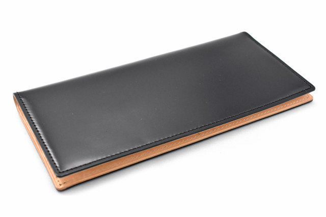 ナチュラルコードバン スマートコンパクト 長財布 「プレリーギンザ」 NP47030 クロ 正面