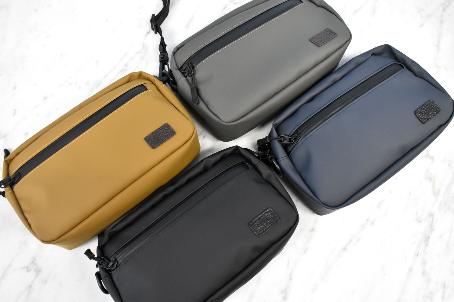 ACTIVE（アクティブ） 防水＆耐久&軽量 ショルダーバッグ 「プレリー