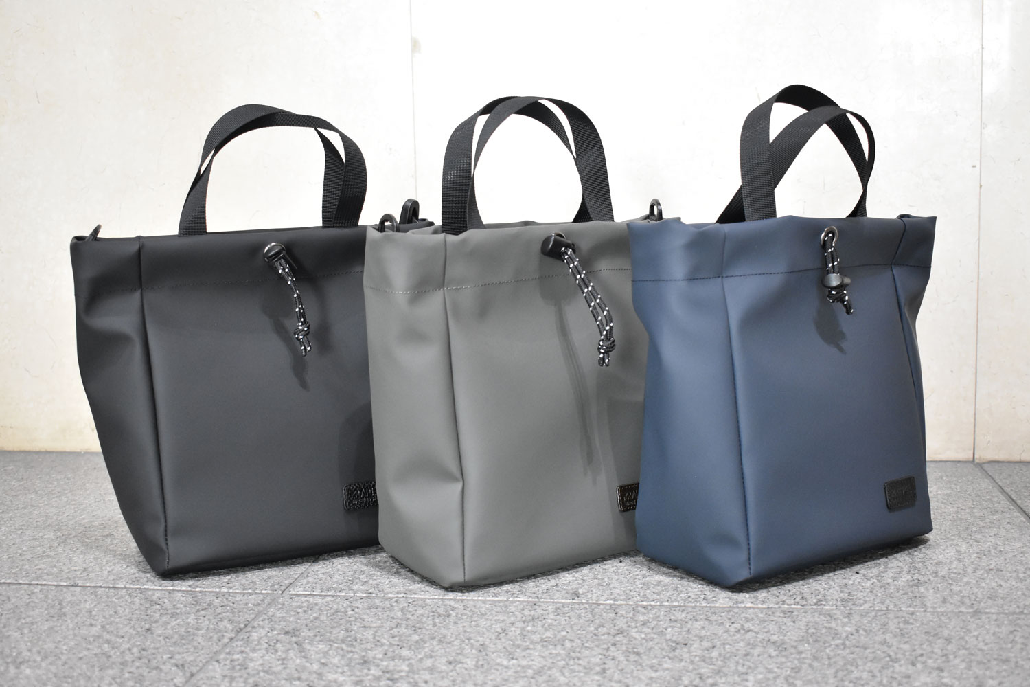 ACTIVE（アクティブ） 防水＆耐久＆軽量 2WAY巾着バッグ 「プレリー